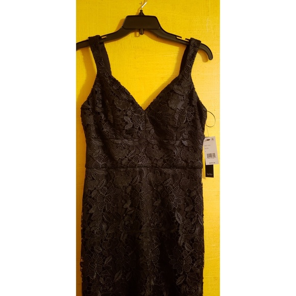 NICOLE MILLER LACE SHEER HEM GOWN 🆕 - Picture 6 of 7